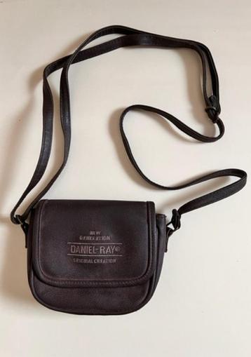 Dames leren bruin schoudertas tas uitgangstas van Daniel Ray beschikbaar voor biedingen