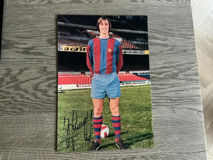 Johan Cruijff Barcelona foto met gedrukte handtekening, Verzamelen, Sportartikelen en Voetbal, Gebruikt, Overige typen, Ajax, Ophalen of Verzenden