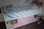Kinderbed roze kajuit bed en bureau (Beter bed type: Jesse), Kinderen en Baby's, Kinderkamer | Bedden, Zo goed als nieuw, 85 tot 100 cm