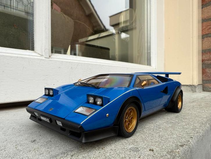 1:18 Lamborghini Countach LP500S Walter Wolf Autoart 74652, Hobby en Vrije tijd, Modelauto's | 1:18, Zo goed als nieuw, Auto, Autoart
