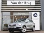 Skoda Karoq 1.5 TSI 150 pk DSG ACT Style | Trekhaak | Panora, Stof, 4 cilinders, 150 pk, Adaptive Cruise Control