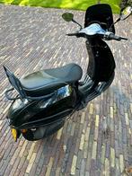 Vespa Sprint – Bromfiets, Glans Zwart, Accessoires incl., Fietsen en Brommers, Scooters | Vespa, Ophalen, Gebruikt, Overige modellen