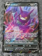 Crobat V 044/072 Shining Fates Ultra Rare Pokemon Kaart!, Hobby en Vrije tijd, Verzamelkaartspellen | Pokémon, Foil, Ophalen of Verzenden