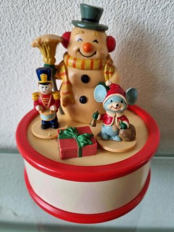 Vintage, KERSTMIS MUZIEK CARROUSEL, Opwind Nechanisme, Igst! beschikbaar voor biedingen