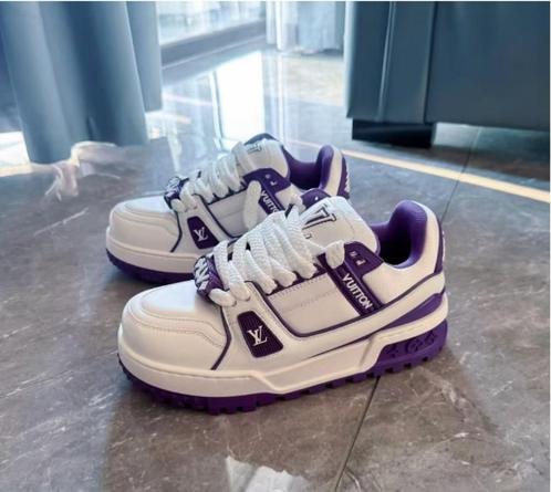 LOUIS VUITTON Trainer Maxi little fat tin lederen logo krale, Kleding | Heren, Schoenen, Nieuw, Sneakers of Gympen, Blauw, Ophalen of Verzenden