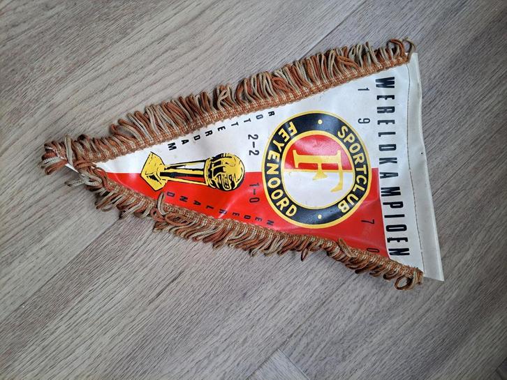 Feyenoord vaantje 1970 Wereldkampioen (Zeldzaam), Verzamelen, Sportartikelen en Voetbal, Gebruikt, Feyenoord, Ophalen of Verzenden
