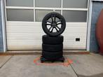 Origineel  Kia - Sorento.  Demo. Winterset.  235 - 50 - 19., Auto-onderdelen, Banden en Velgen, Gebruikt, Banden en Velgen, Winterbanden