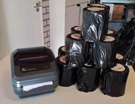 Zebra GK420d Labelprinter – Incl. 13 rollen, adapter en USB, Computers en Software, Labelprinters, Zo goed als nieuw, Ophalen of Verzenden