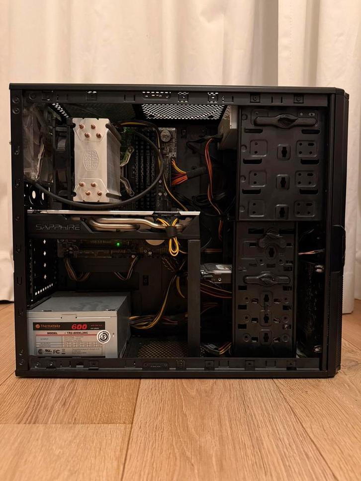 Gaming Desktop PC, Computers en Software, Desktop Pc's, Zo goed als nieuw, 3 tot 4 Ghz, SSD, 16 GB, Met videokaart, Gaming, Ophalen of Verzenden