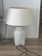 Witte keramieken lamp met stoffen kap, Ophalen of Verzenden, Zo goed als nieuw, Glas, Minder dan 100 cm