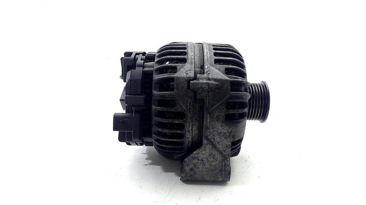 Dynamo Mercedes-Benz E-Klasse, Auto-onderdelen, Motor en Toebehoren, Mercedes-Benz, Gebruikt, Herkomst onderdeel bekend, 12 maanden garantie