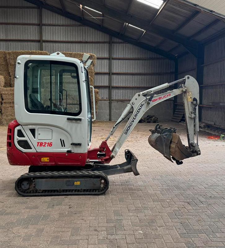 Takeuchi TB216 Graafmachine 2020, Zakelijke goederen, Machines en Bouw | Kranen en Graafmachines, Graafmachine, Ophalen