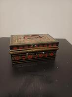 Vintage spaarpot geldkistje, Antiek en Kunst, Curiosa en Brocante, Ophalen of Verzenden