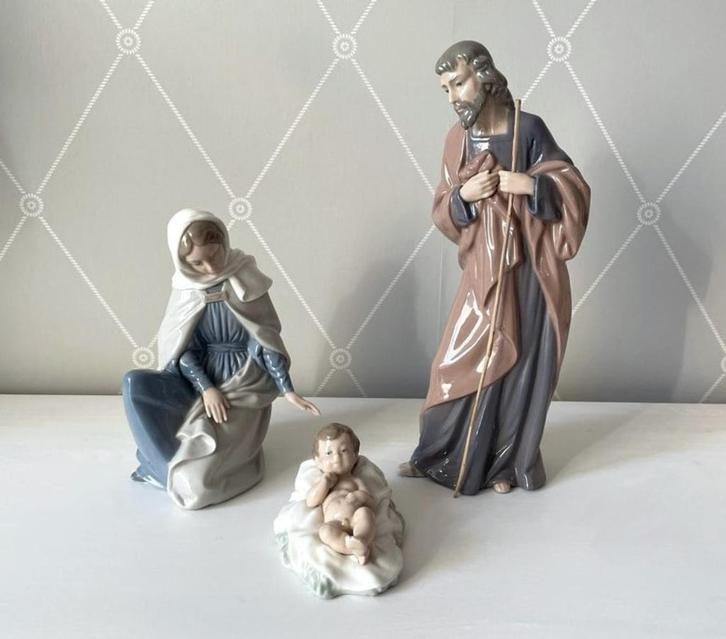 Nao Lladro - 3-delige kerststal, Verzamelen, Beelden en Beeldjes, Verzenden