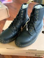 Vegan Dr. Martens - Zo goed als nieuw!, Zwart, Lage of Enkellaarzen, Ophalen of Verzenden, Dr. Martens