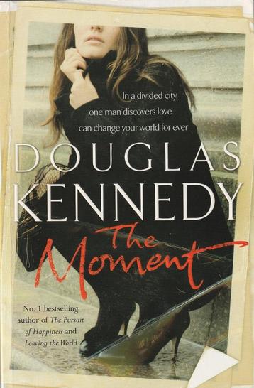 The Moment by Douglas Kennedy (in English)