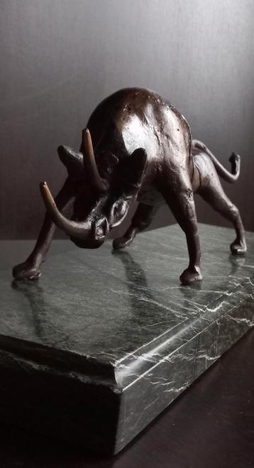 Zeer fraai unieke antieke bronzen sculptuur uit frankrijk beschikbaar voor biedingen