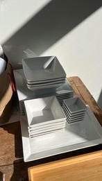 Vierkant servies Villeroy & Boch, Huis en Inrichting, Keuken | Servies, Ophalen, Zo goed als nieuw