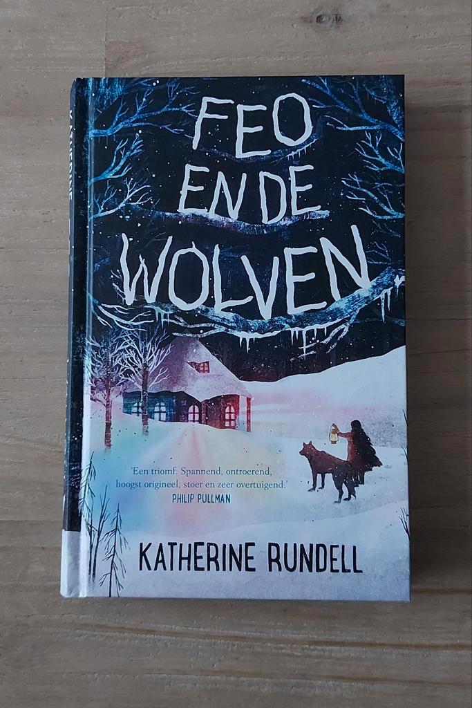 Katherine Rundell - Feo en de wolven, Boeken, Kinderboeken | Jeugd | 10 tot 12 jaar, Gelezen, Ophalen of Verzenden