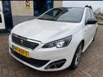 Peugeot 308 1.2 PureTech GT-line, Auto's, Peugeot, Voorwielaandrijving, Zwart, Leder en Stof, Wit