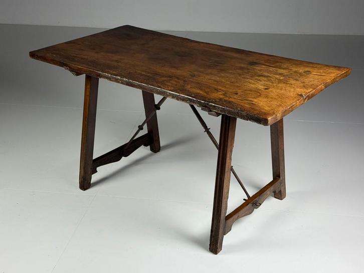 Spaanse tafel 18e eeuw, Antiek en Kunst, Antiek | Meubels | Tafels, Ophalen