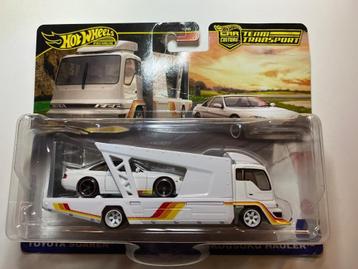 Hot Wheels Premium Team Transport Toyota beschikbaar voor biedingen