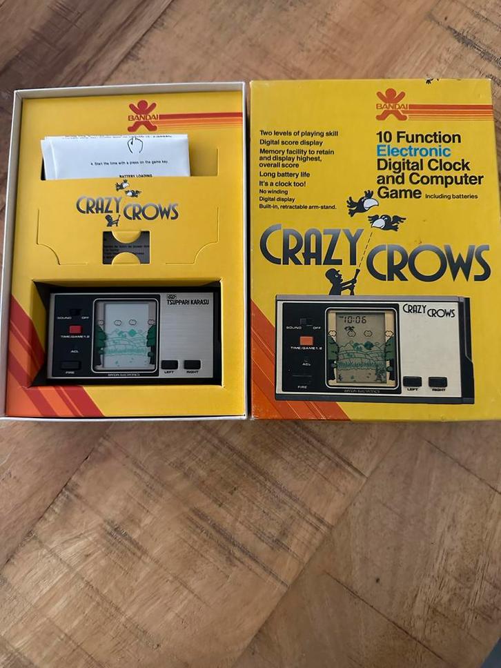 Bandai Crazy Crows Handheld Game - Nieuwstaat!, Spelcomputers en Games, Spelcomputers | Overige, Zo goed als nieuw, Ophalen