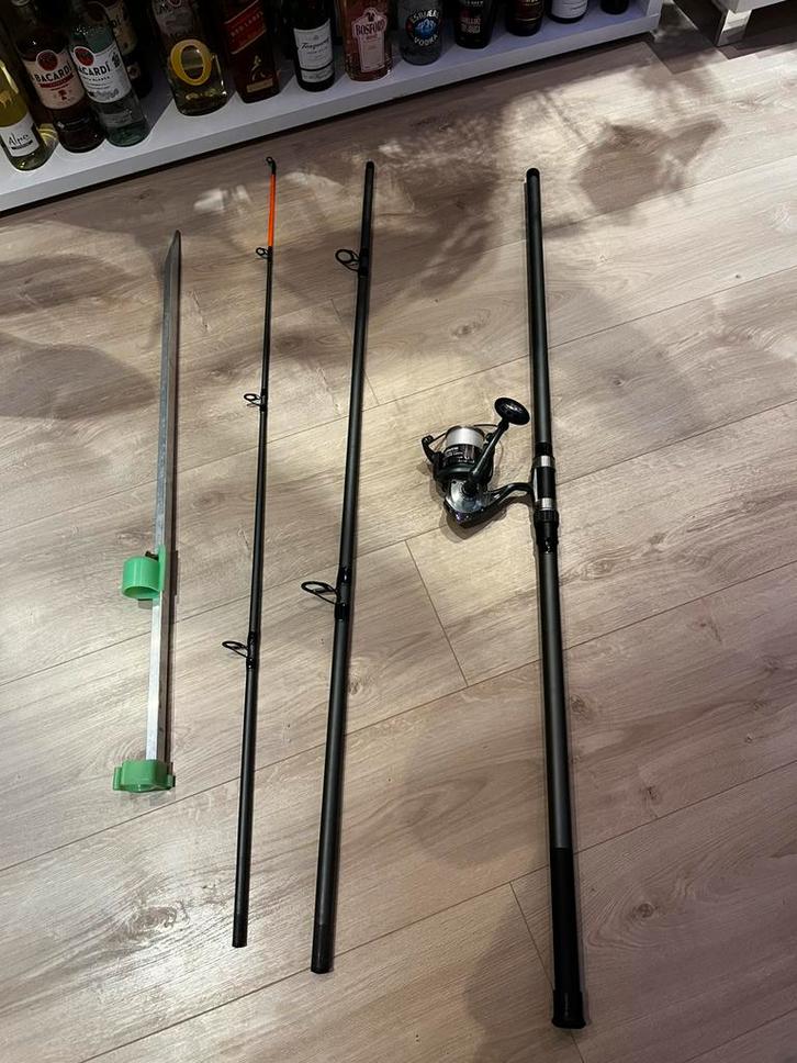 Complete Zeevishengel Set - Inclusief Tas & Houder!, Watersport en Boten, Hengelsport | Zeevissen, Zo goed als nieuw, Werphengel