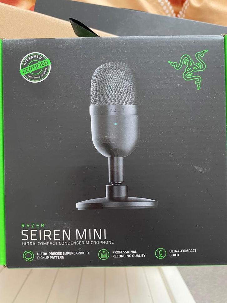 Razer Seiren Mini Microfoon + Stand Houder set gaming, Muziek en Instrumenten, Microfoons, Zo goed als nieuw, Studiomicrofoon