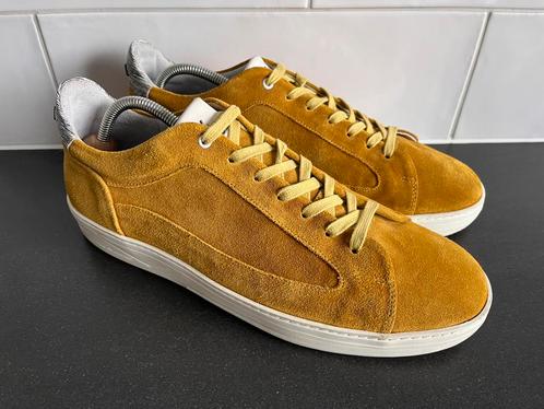 Floris van Bommel sneakers maat 10 / 44, Kleding | Heren, Schoenen, Zo goed als nieuw, Sneakers of Gympen, Overige kleuren, Ophalen of Verzenden