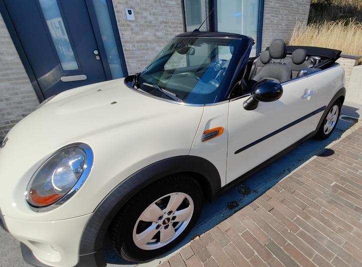 Mini 1.5 Cooper Cabrio 2016 Wit, Auto's, Mini, Particulier, Cabrio, ABS, Achteruitrijcamera, Airbags, Airconditioning, Android Auto