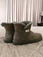 Echte Uggs met diamantje groen maat 38, Ophalen of Verzenden, Gedragen, Groen