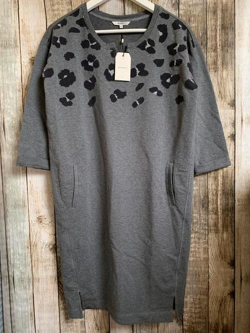 Sandwich nieuwe super leuke grijze jurk (Maat XS/S), Kleding | Dames, Jurken, Nieuw, Maat 34 (XS) of kleiner, Grijs, Knielengte