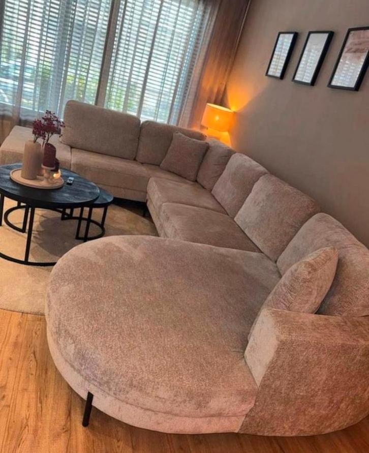 Luxe Hoekbank - Vierpersoons of meer, Huis en Inrichting, Banken | Bankstellen, Zo goed als nieuw, Hoekbank, Vierpersoons of meer