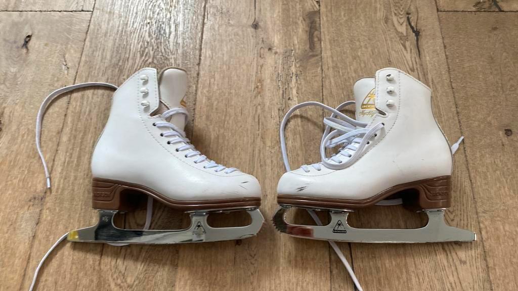 Jackson Mystique kinderschaatsen maat 8 1/3, Sport en Fitness, Schaatsen, Ophalen of Verzenden, Zo goed als nieuw, Overige typen