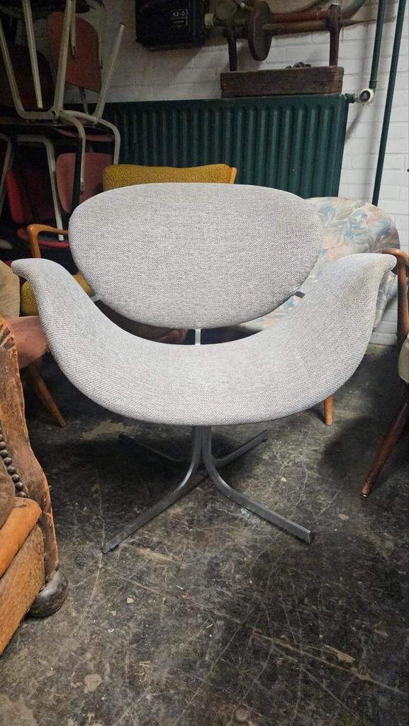 Artifort Little Tulip, Vintage Eerste Editie , pierre paulin, Huis en Inrichting, Stoelen, Gebruikt, Eén, Metaal, Stof, Ophalen of Verzenden
