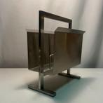 Modern design rvs krantenrek door Zack, Gebruikt, Ophalen of Verzenden, Zack, Zack