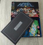 HOTEL uitgever MB 4007 uit de JAREN 80 in NIEUWSTAAT, Hobby en Vrije tijd, Gezelschapsspellen | Bordspellen, Ophalen of Verzenden