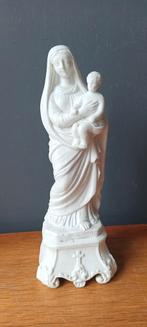 een biscuit porcelein beeldje, H. Maria met kind,  genummerd, Ophalen of Verzenden
