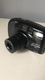 Yashica Zoomate 70 met zoomlens f=38.70mm Op batterijen/tasj, Audio, Tv en Foto, Fotocamera's Analoog, Compact, Zo goed als nieuw