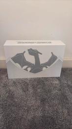 Swort en shield pokemon box, Ophalen of Verzenden, Zo goed als nieuw, Boosterbox