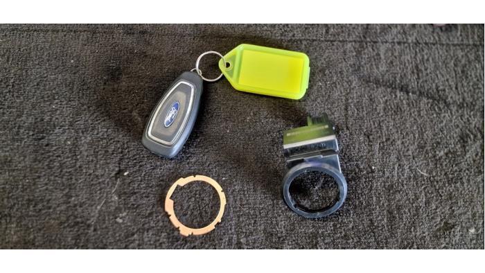 Kontaktslot + Sleutel van een Ford Focus, Auto-onderdelen, Overige Auto-onderdelen, Ford, Gebruikt, 3 maanden garantie