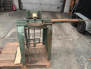 Lijstenknipper beschikbaar voor biedingen