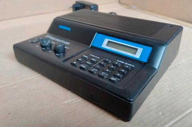 Oude 20-kanaals scanner merk Commtel type COM101, Telecommunicatie, Scanners, Gebruikt, Minder dan 30 kanalen, Ophalen of Verzenden