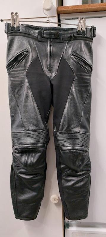 Leren Dainese motorbroek Dames XS  Bieden vanaf 100,- euro beschikbaar voor biedingen