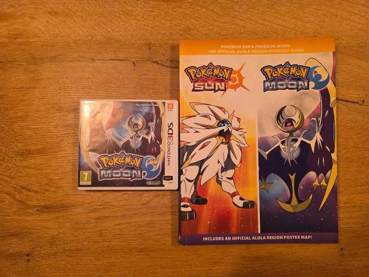 Pokemon Moon nintendo 3ds incl stragegy guide, Spelcomputers en Games, Games | Nintendo 2DS en 3DS, Zo goed als nieuw, Avontuur en Actie