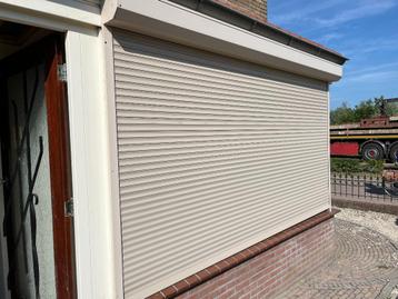 Elektrische rolluiken beschikbaar voor biedingen
