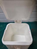 afvalbakje met pedaal wit klein, Ophalen of Verzenden, 'T Olde Gre-j, Info@toldegrej.nl, Endepoelstraat 20f Didam