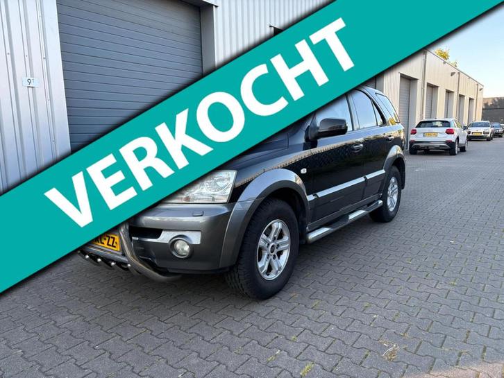 Kia Sorento 2.4i EX Luxe NWE. APK EN DISTRIBUTIE, Auto's, Kia, Bedrijf, Te koop, Sorento, 4x4, ABS, Airbags, Airconditioning, Climate control