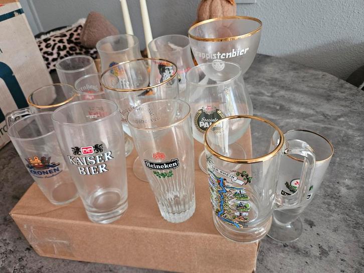 Bierglazen Verzameling - 30 Stuks, Huis en Inrichting, Keuken | Servies, Gebruikt, Glas of Glazen, Overige stijlen, Glas, Ophalen of Verzenden